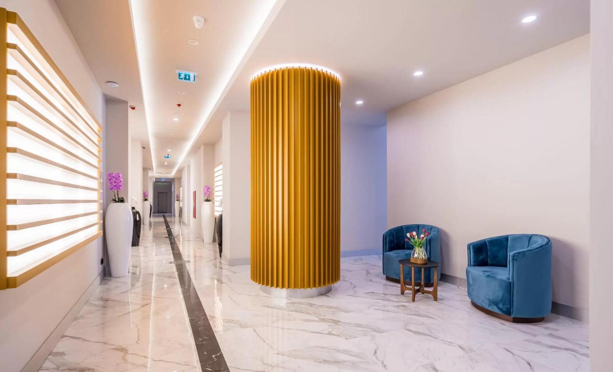 Panorama Sea View Central City Batumi & Aparthotel Exterior photo
